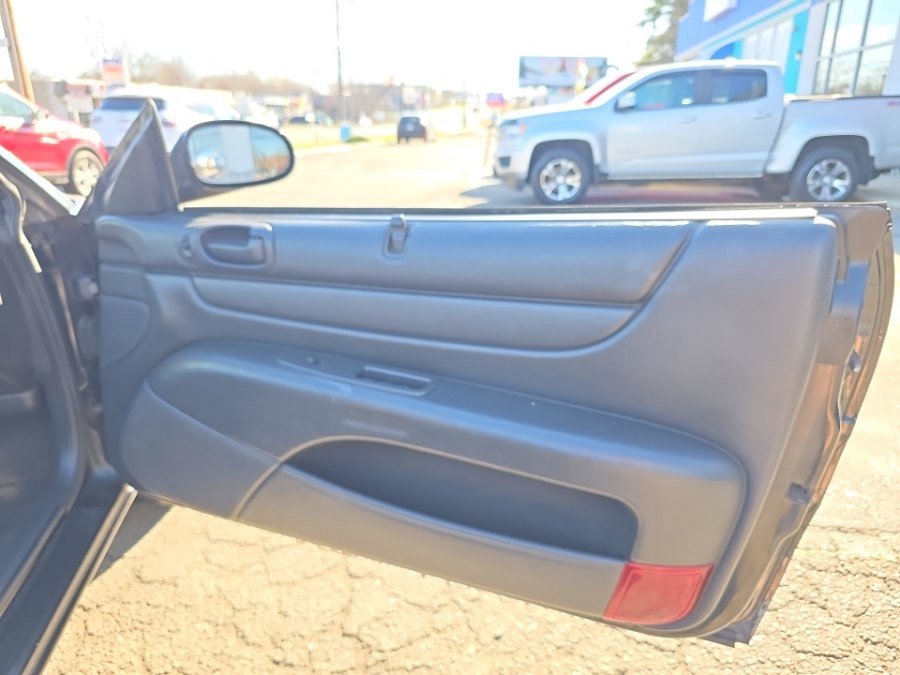 Used 2006 Chrysler Sebring Convertible image 10