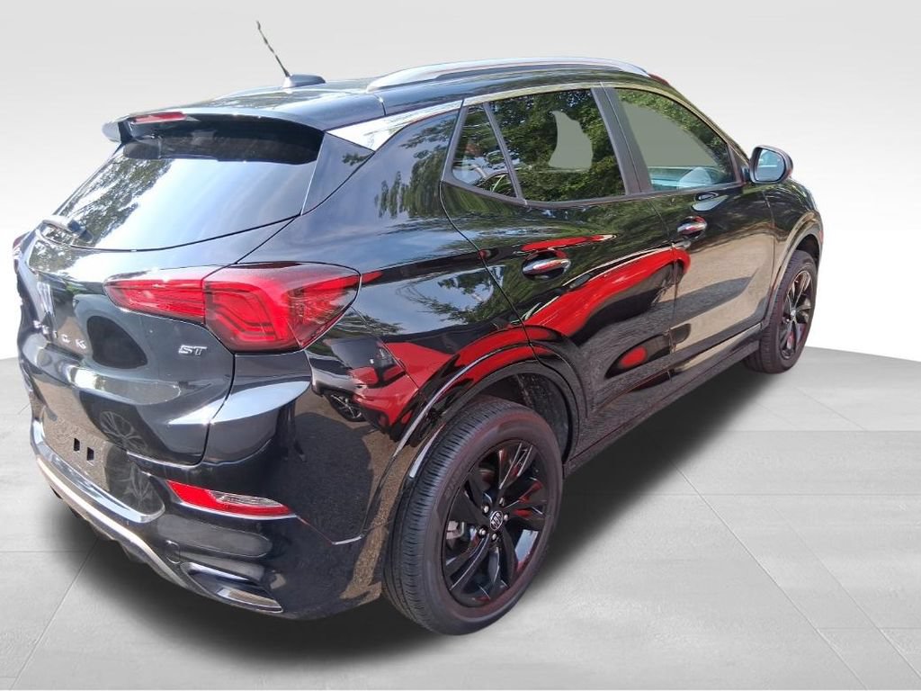 Used 2024 Buick Encore GX Sport Touring AWD/4WD image 4