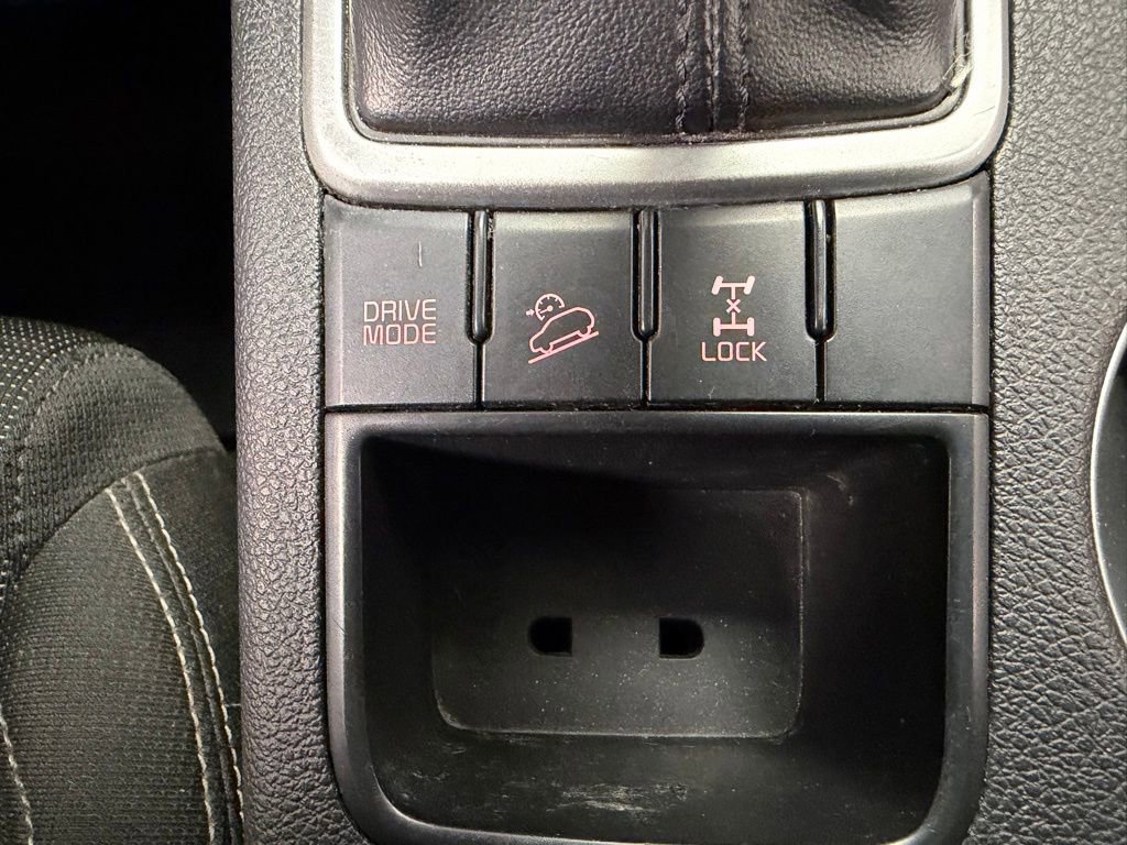 Used 2018 Kia Sportage LX image 28