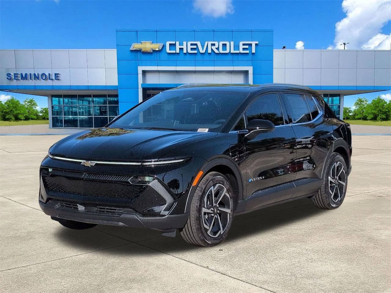 New 2026 Chevrolet Equinox EV LT FWD image 2