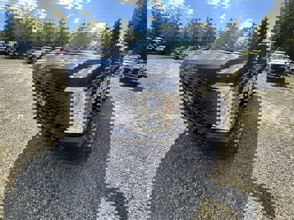 New 2026 Ford F250 XL image 3