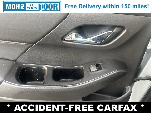 Used 2018 Chevrolet Traverse LT image 31