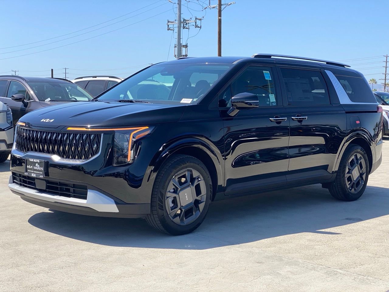 New 2026 Kia Carnival EX FWD image 7