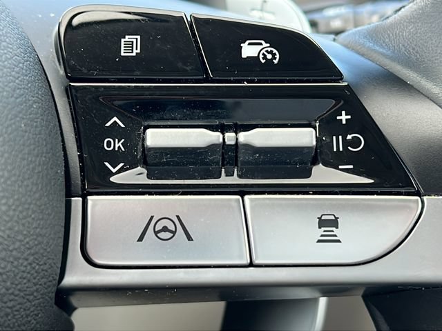 Certified 2024 Hyundai Tucson Limited FWD image 33