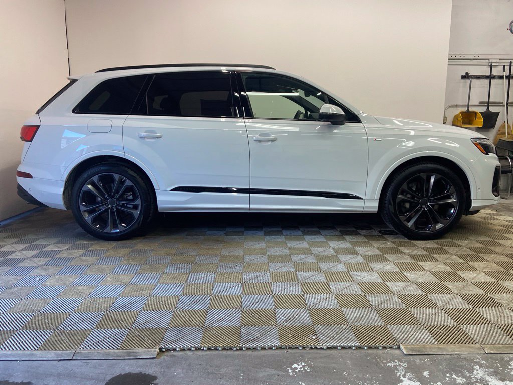 New 2026 Audi Q7 3.0T Prestige AWD/4WD image 3