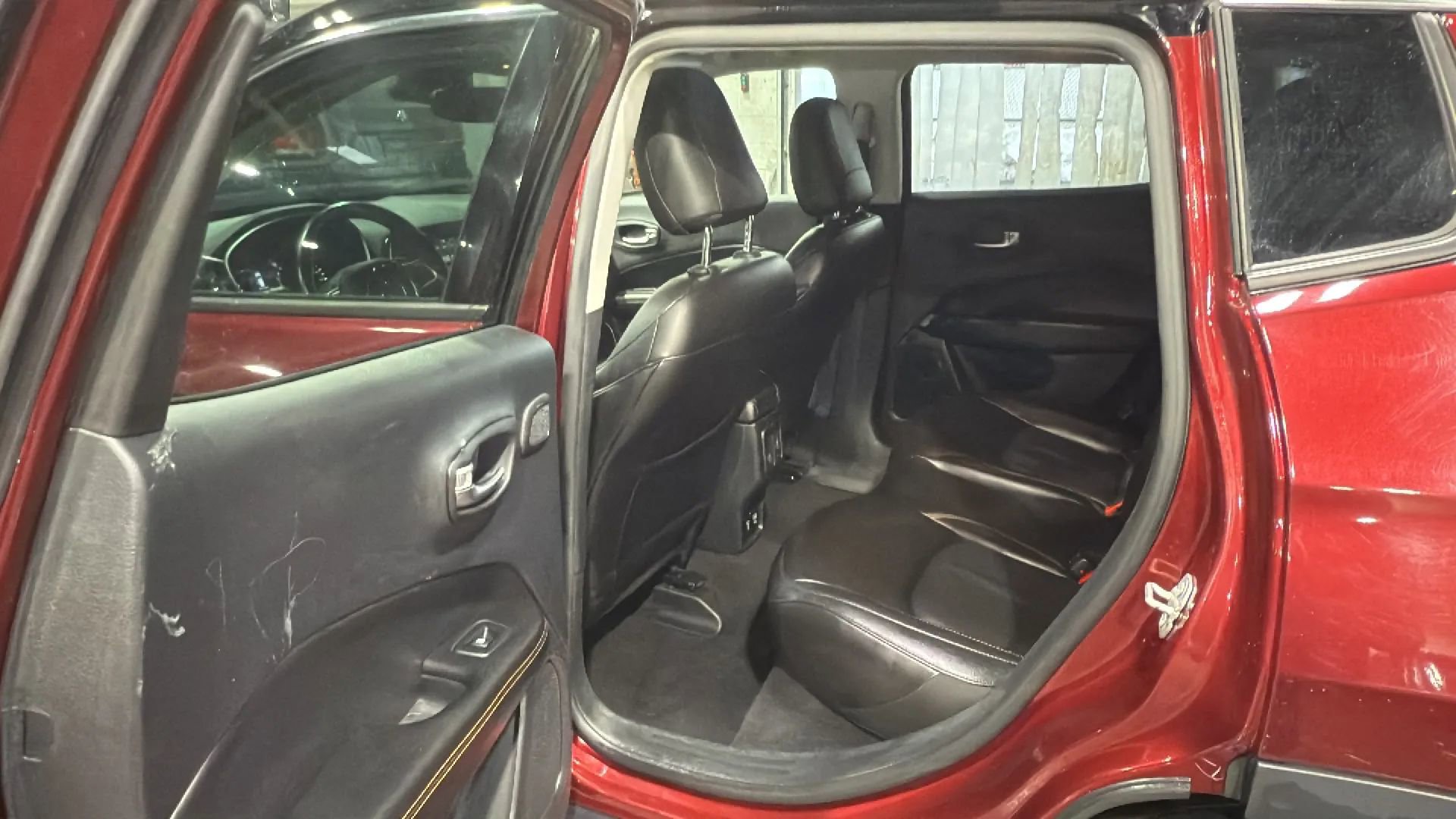 Used 2021 Jeep Compass Limited w/ Sun and Sound Group image 28