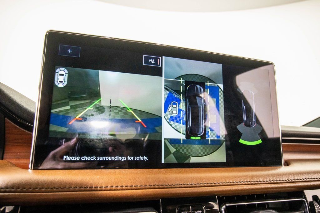 Used 2022 Lincoln Nautilus Reserve w/ Equipment Group 202A image 23