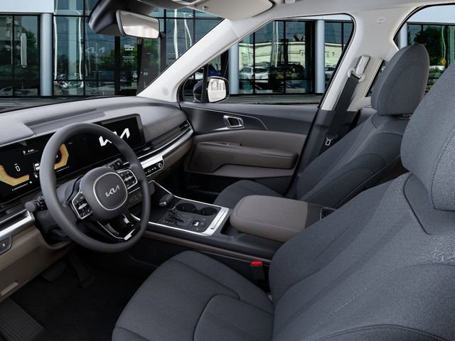 New 2026 Kia Carnival LX image 17