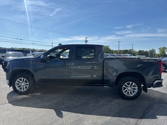 Used 2020 Chevrolet Silverado 1500 LT w/ All-Star Edition AWD/4WD image 4