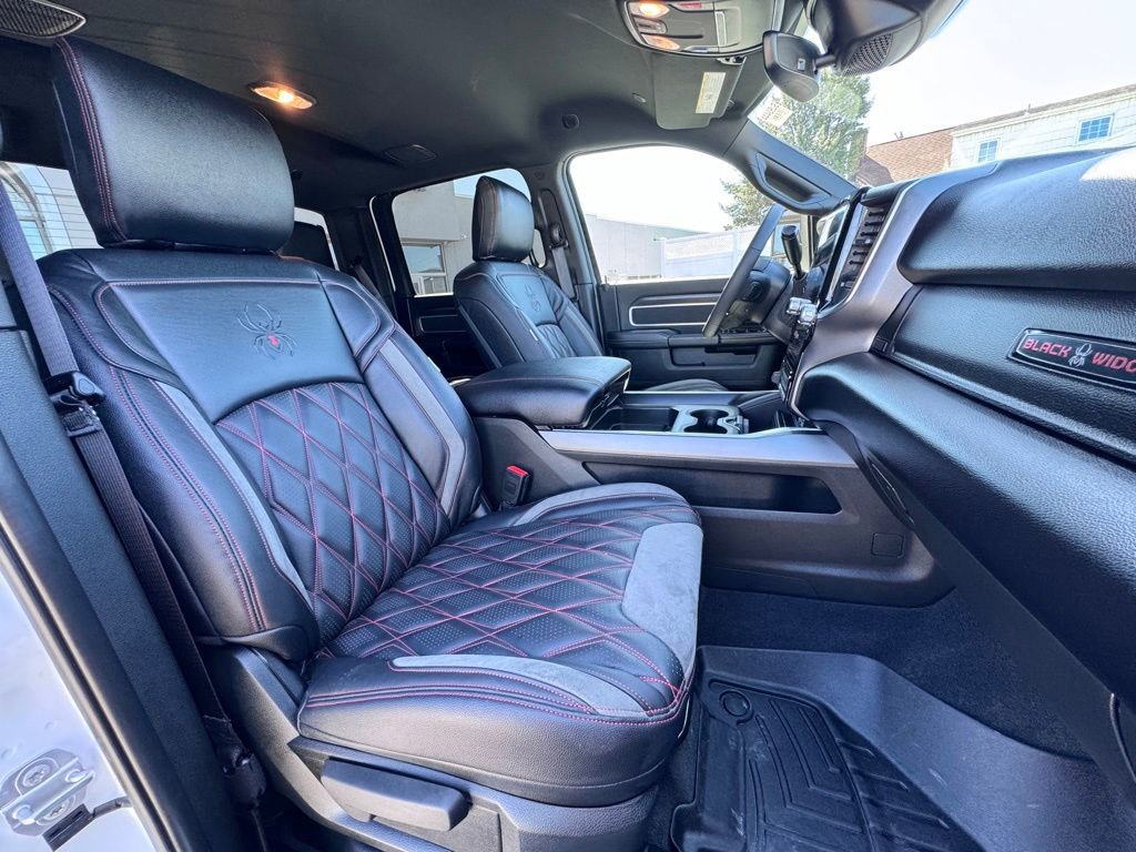 Used 2025 RAM 2500 Big Horn AWD/4WD image 19