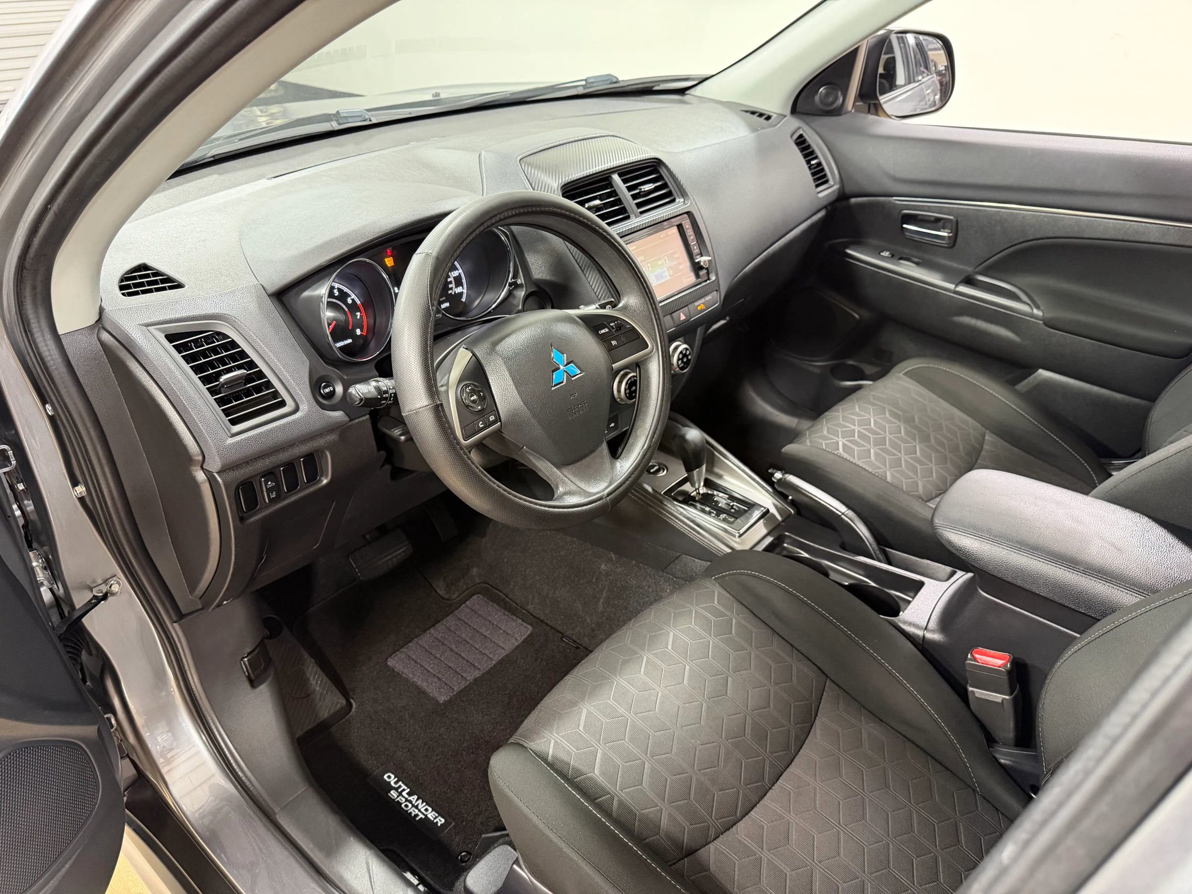 Used 2021 Mitsubishi Outlander Sport ES AWD/4WD image 12