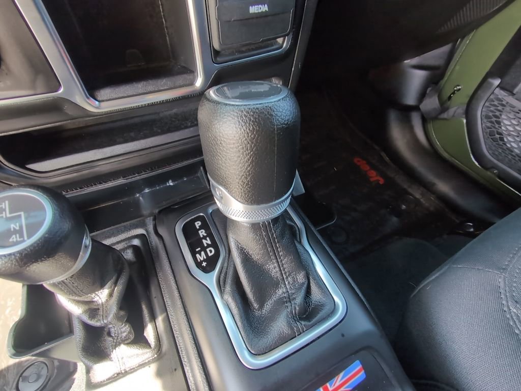 Used 2022 Jeep Wrangler Unlimited Sport image 22