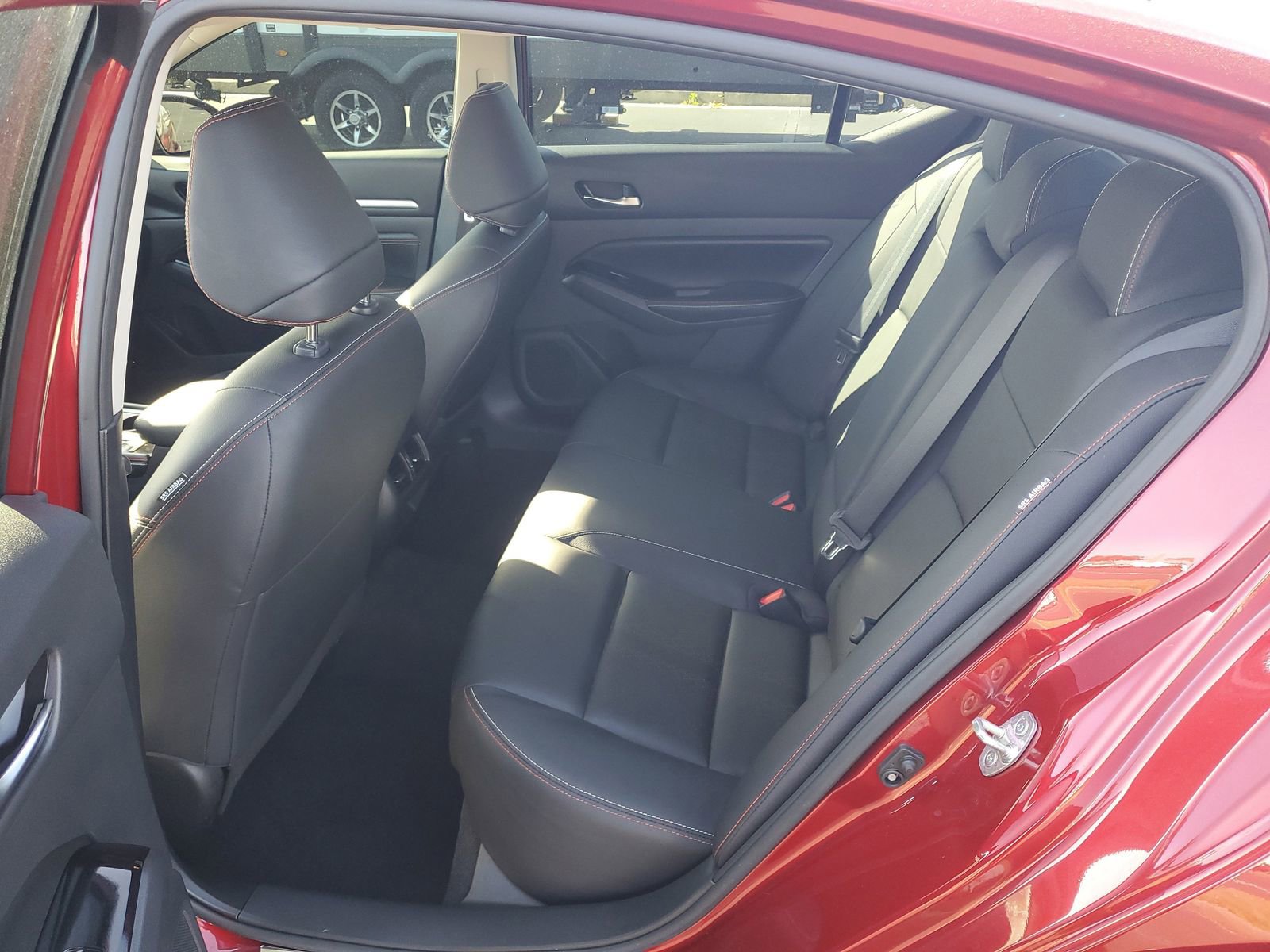 Used 2023 Nissan Altima 2.0 SR image 11