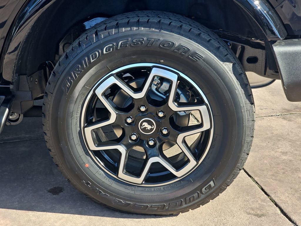 New 2025 Ford Bronco Outer Banks image 37