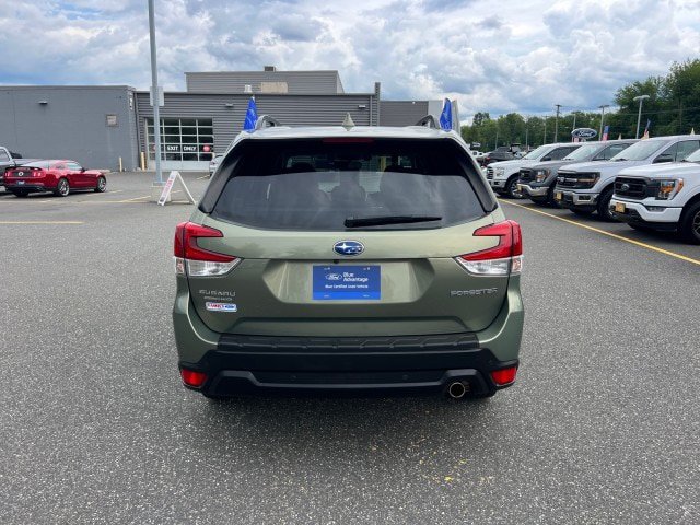 Used 2020 Subaru Forester Limited AWD/4WD image 4