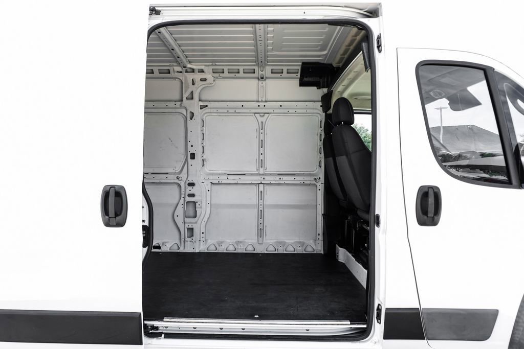 Used 2023 RAM ProMaster 2500 image 36