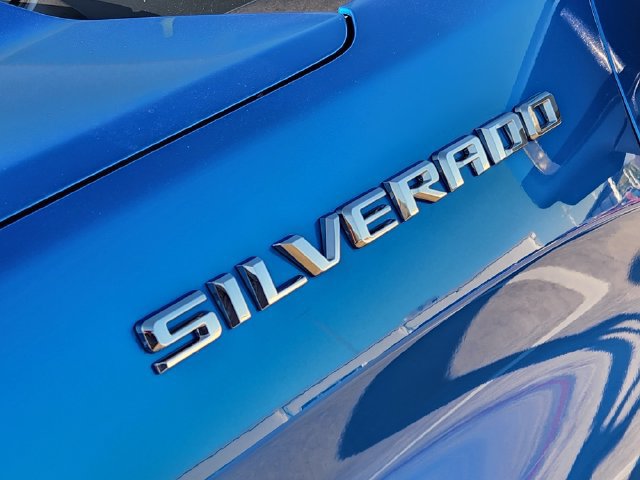Used 2024 Chevrolet Silverado 1500 LTZ AWD/4WD image 9