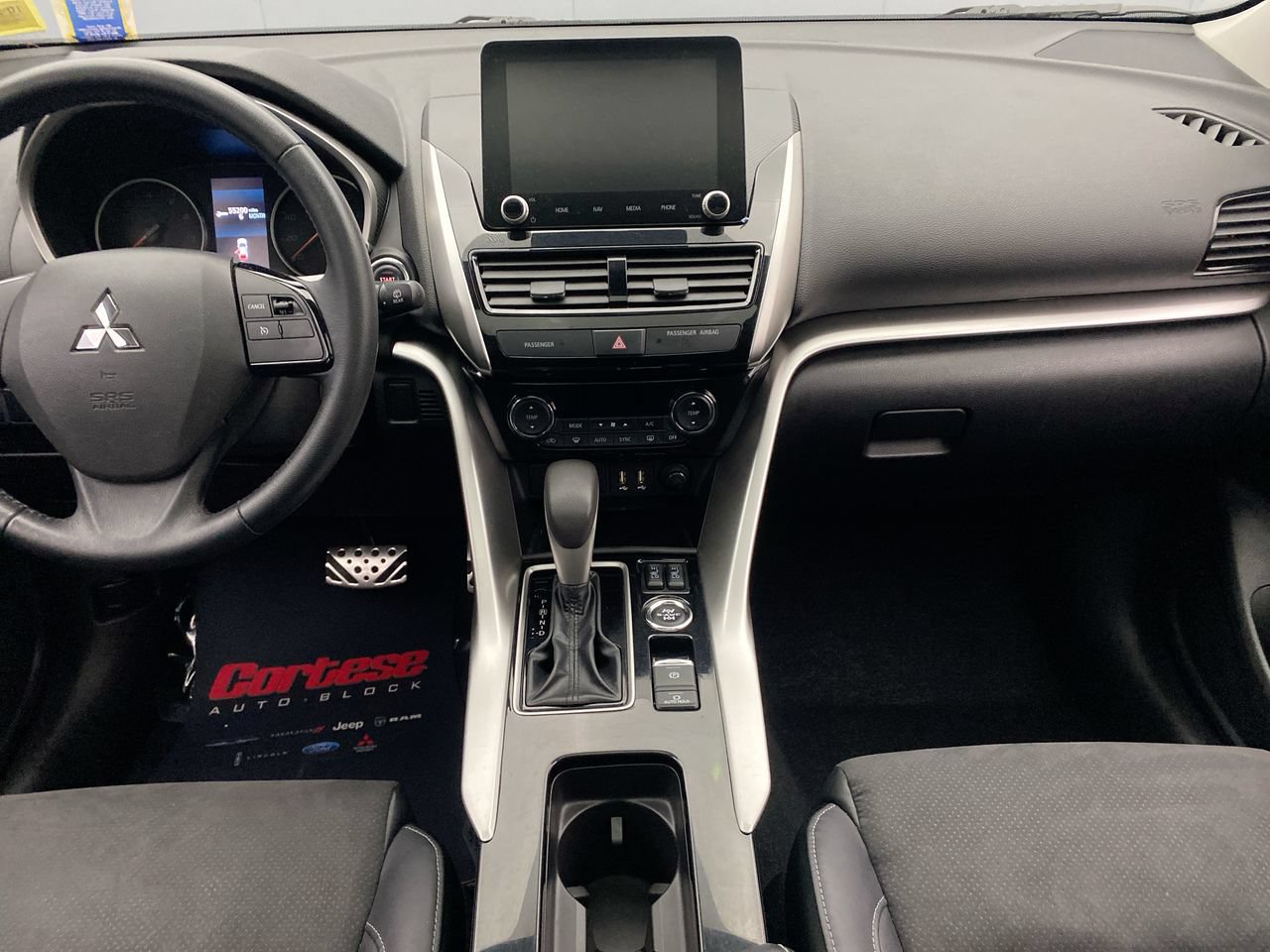Used 2022 Mitsubishi Eclipse Cross AWD image 22