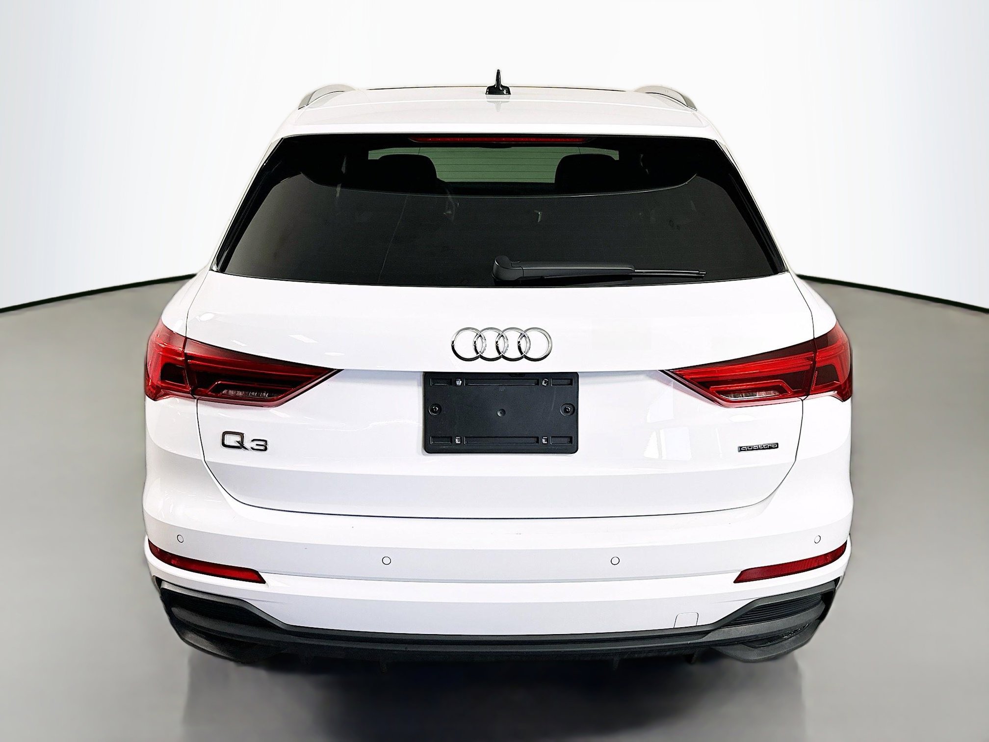 Used 2025 Audi Q3 2.0T Premium image 6