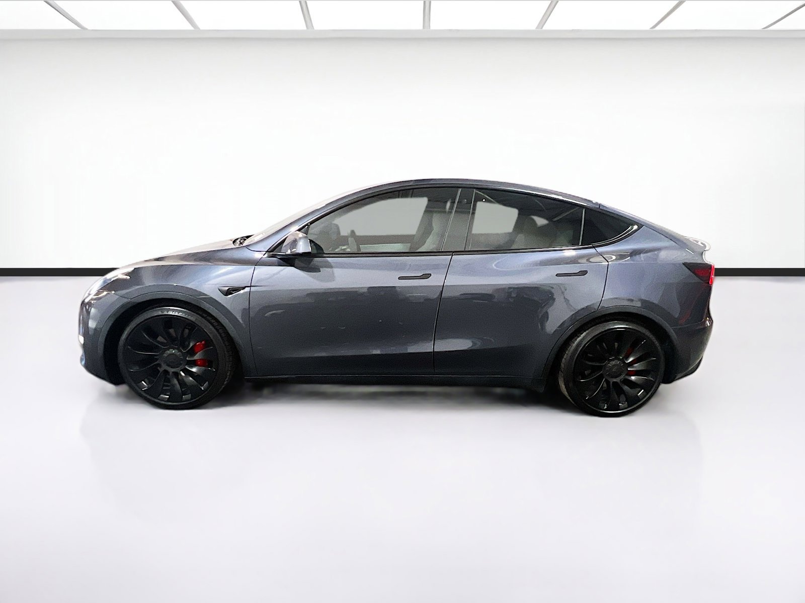 Used 2022 Tesla Model Y Performance AWD/4WD image 23