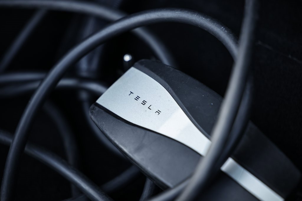 Used 2022 Tesla Model Y Long Range image 30