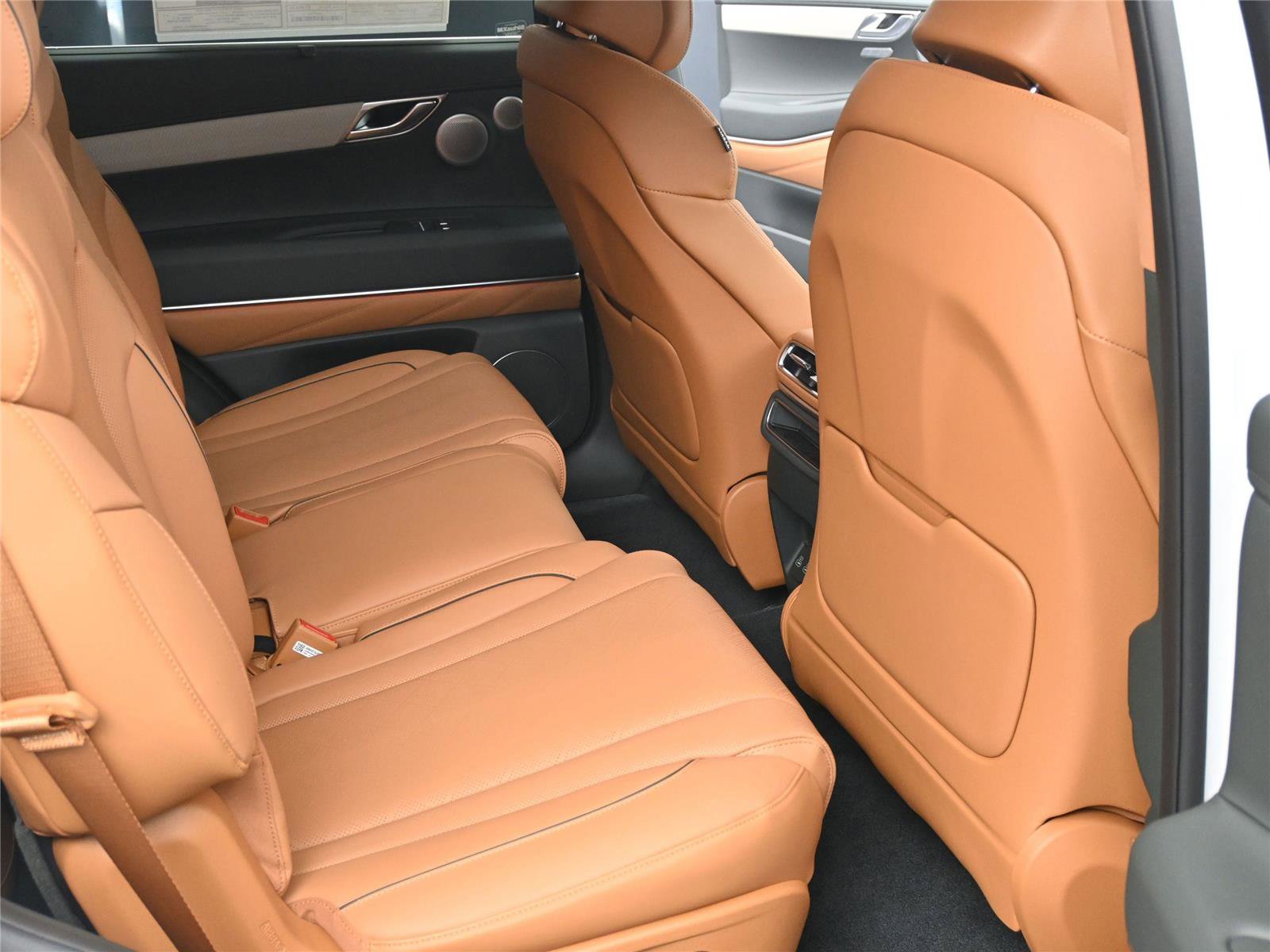 New 2026 Genesis GV80 2.5T Advanced image 8