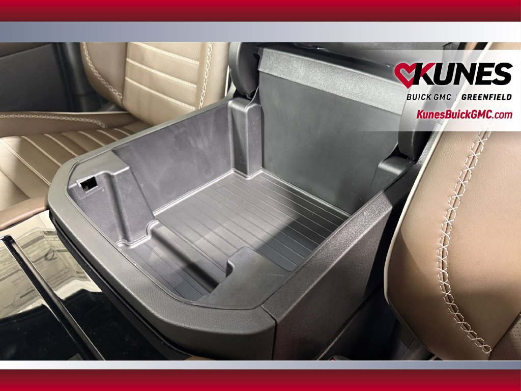 New 2026 GMC Yukon Denali Ultimate w/ LPO, Floor Liner Package AWD/4WD image 30
