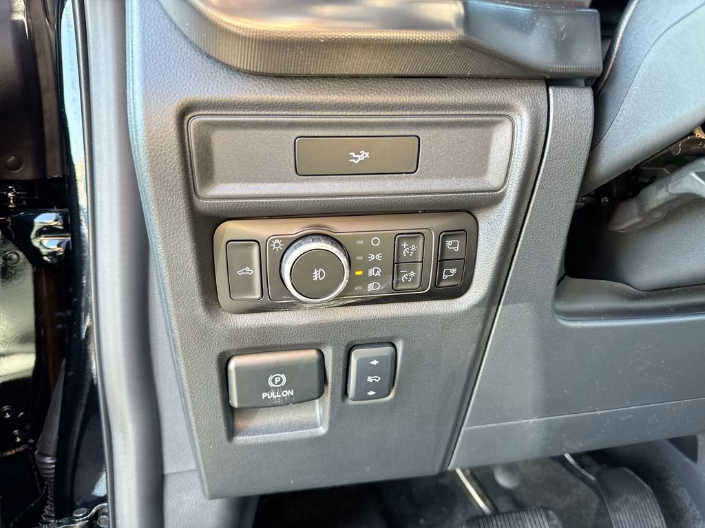 New 2026 Ford F150 Lariat w/ Equipment Group 501A Mid image 23