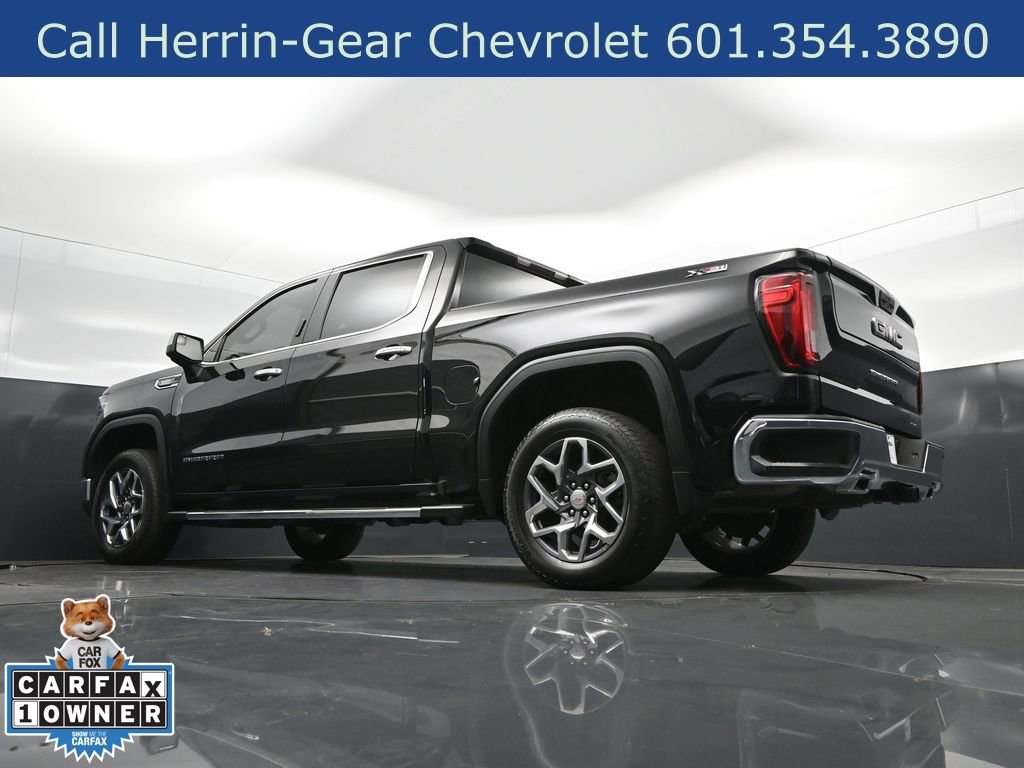 Used 2023 GMC Sierra 1500 SLT w/ SLT Premium Package AWD/4WD image 44