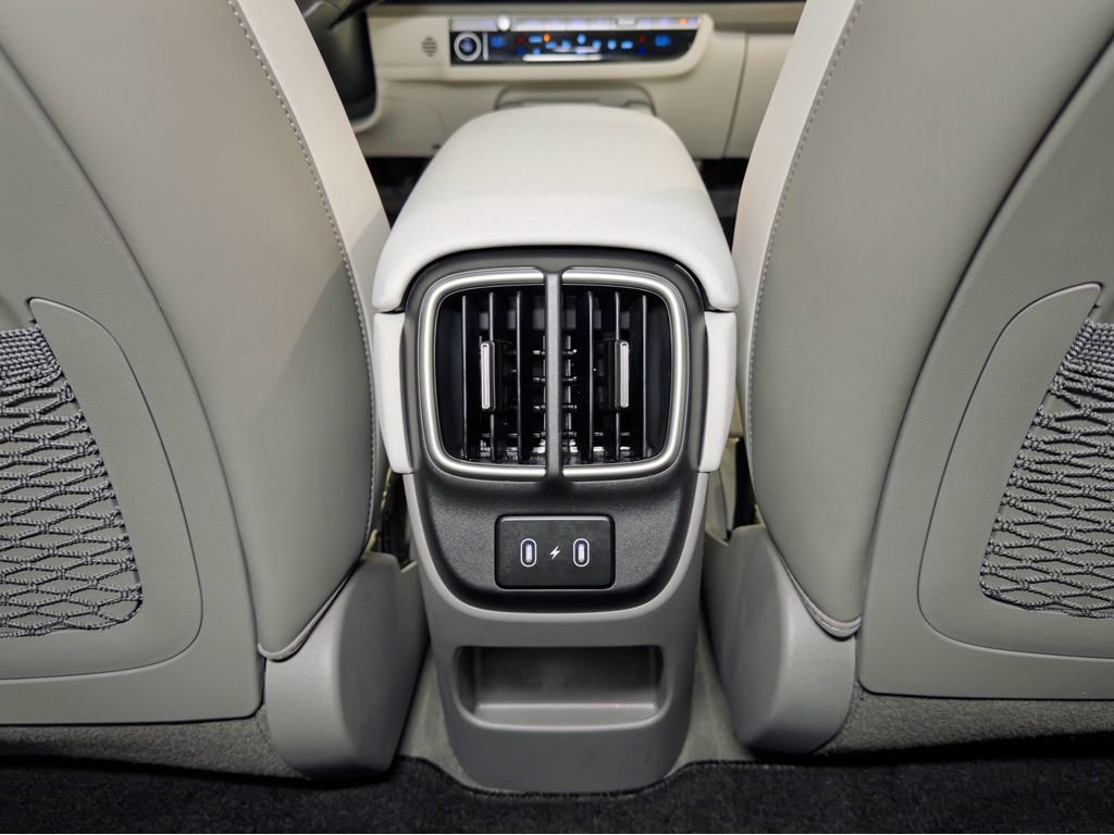 Used 2024 Hyundai Ioniq 6 SEL image 21