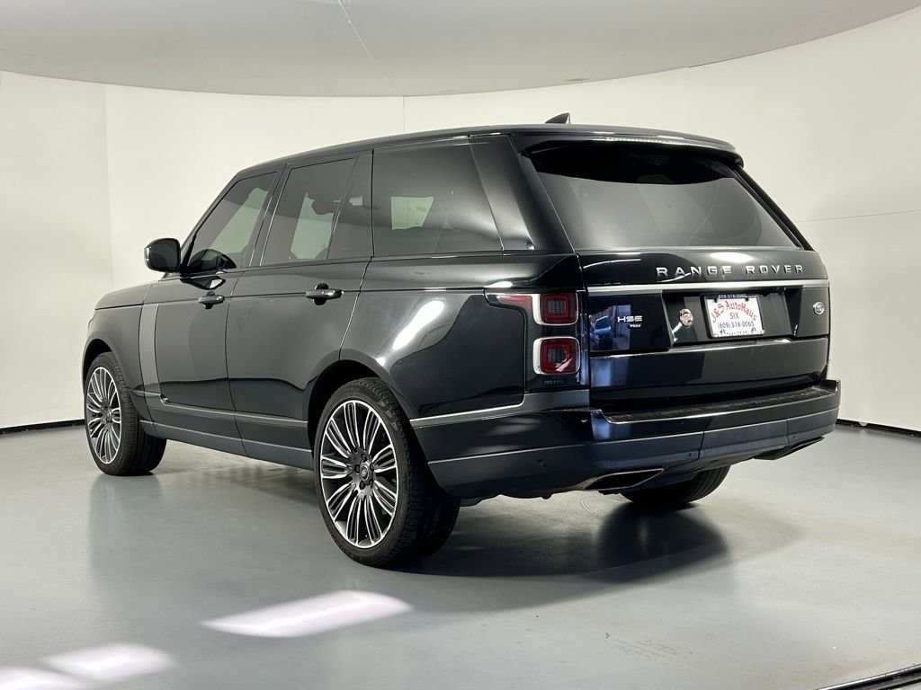 Used 2020 Land Rover Range Rover HSE image 5