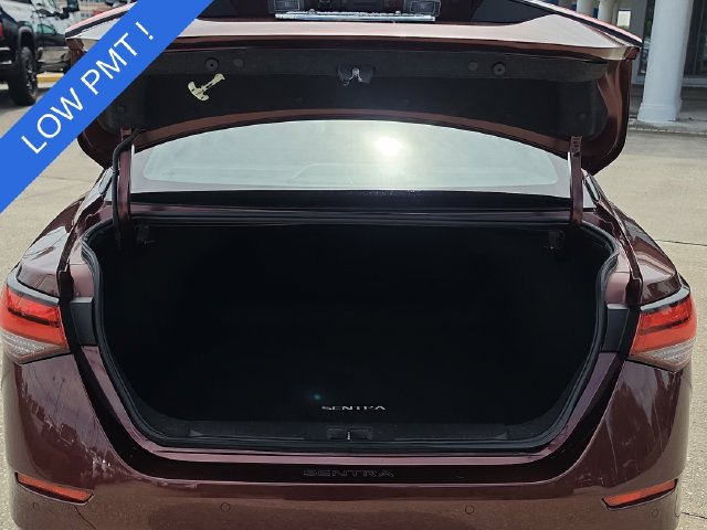 Used 2024 Nissan Sentra SV FWD image 7