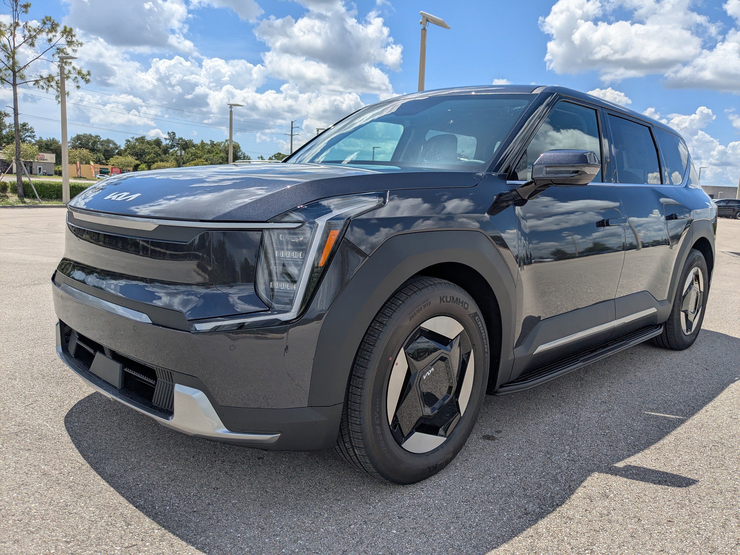 New 2026 Kia EV9 Light image 9