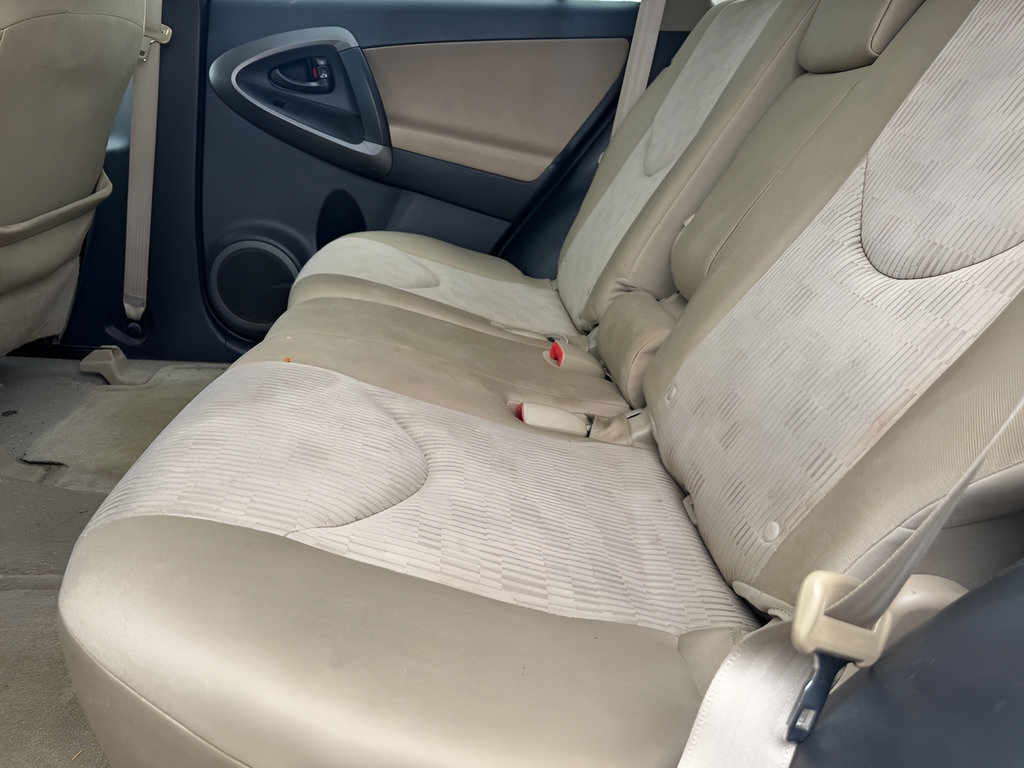 Used 2011 Toyota RAV4 4WD w/ Preferred Premium Pkg image 11