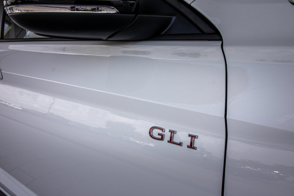 New 2026 Volkswagen Jetta GLI Autobahn FWD image 4