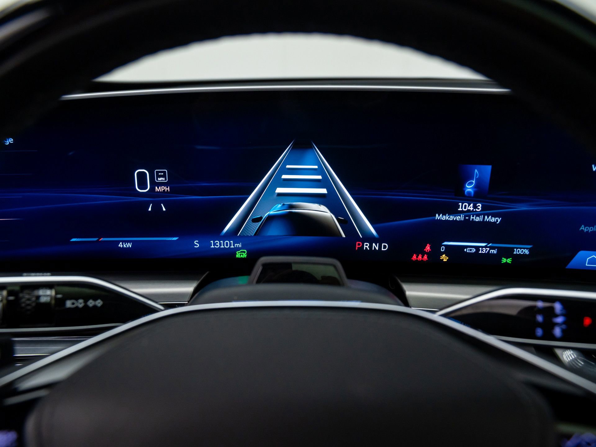 Certified 2025 Cadillac Lyriq Luxury image 32