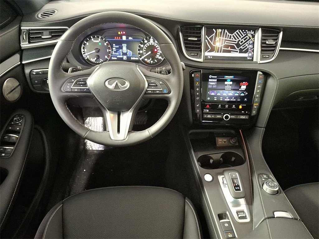 New 2025 INFINITI QX50 Sport image 9