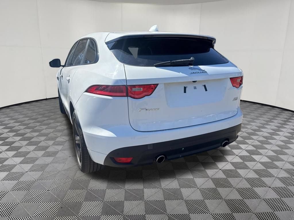 Used 2017 Jaguar F-PACE R-Sport AWD/4WD image 15