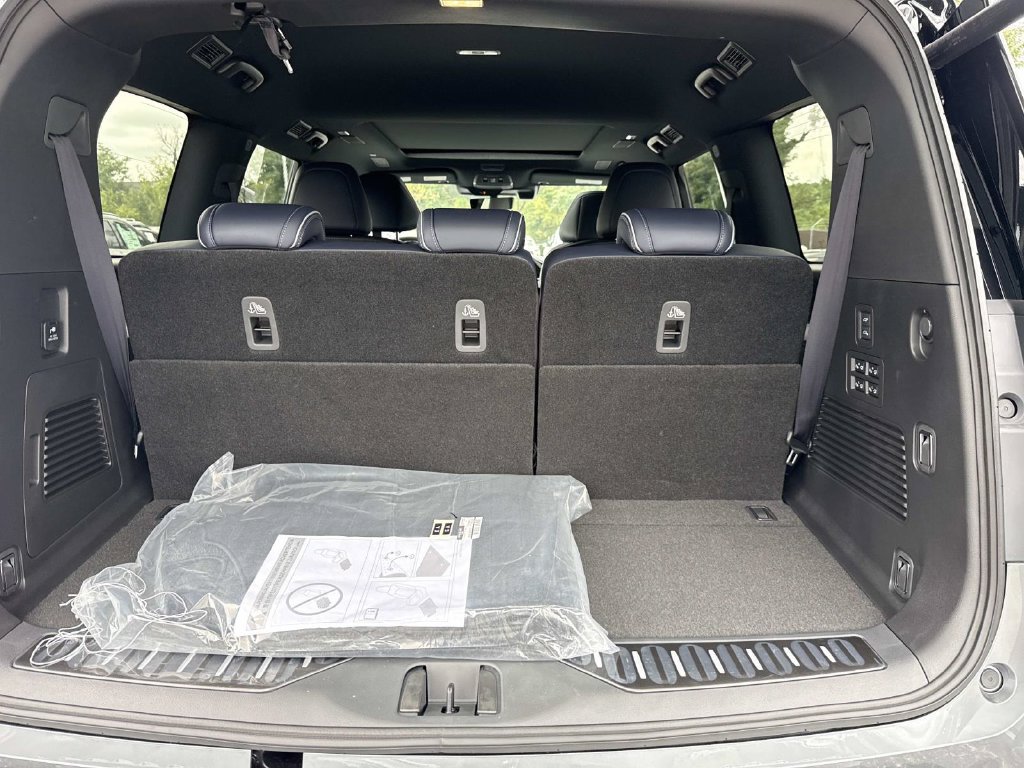 New 2027 INFINITI QX80 Sensory AWD/4WD image 23