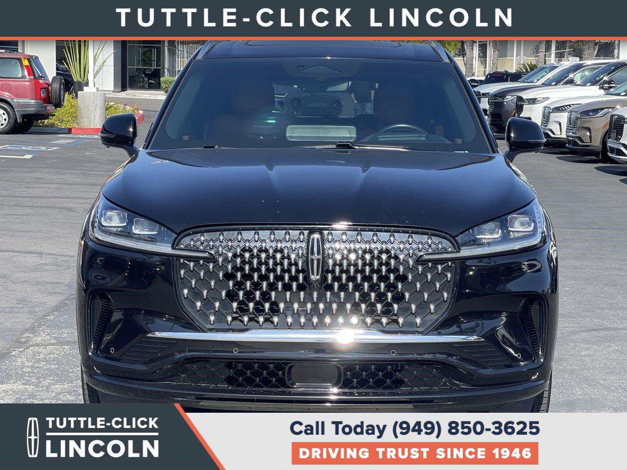 Used 2025 Lincoln Aviator Black Label AWD/4WD image 2