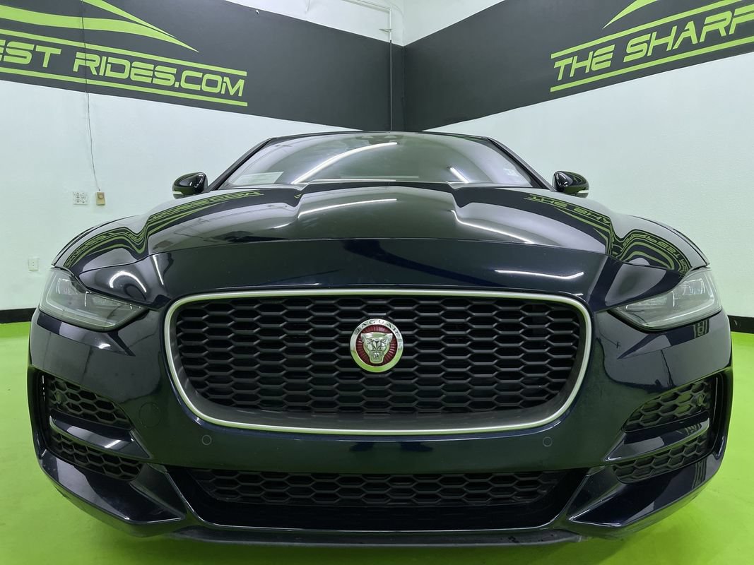 Used 2020 Jaguar XE S RWD image 3