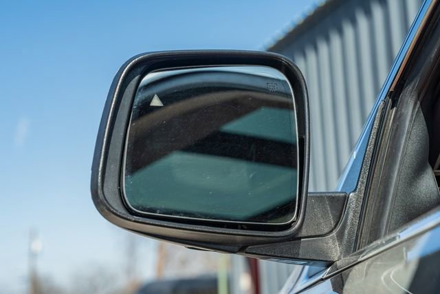 Used 2015 Jeep Grand Cherokee Summit w/ Platinum Series Group AWD/4WD image 11