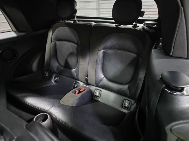 Used 2022 MINI Cooper John Cooper Works w/ Driver Assistance Package FWD image 18