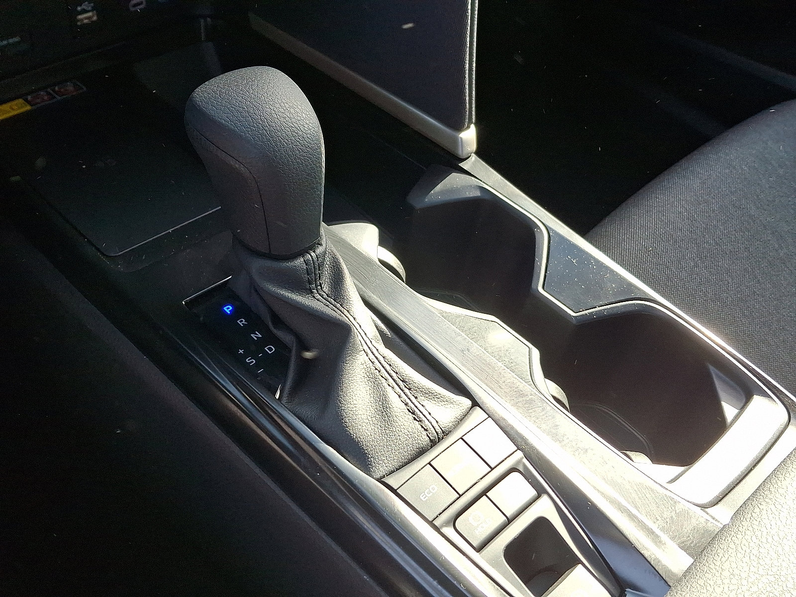 Certified 2025 Toyota Camry LE image 14