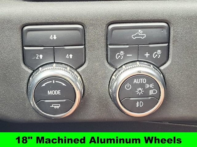 Used 2024 GMC Sierra 2500 SLE AWD/4WD image 19