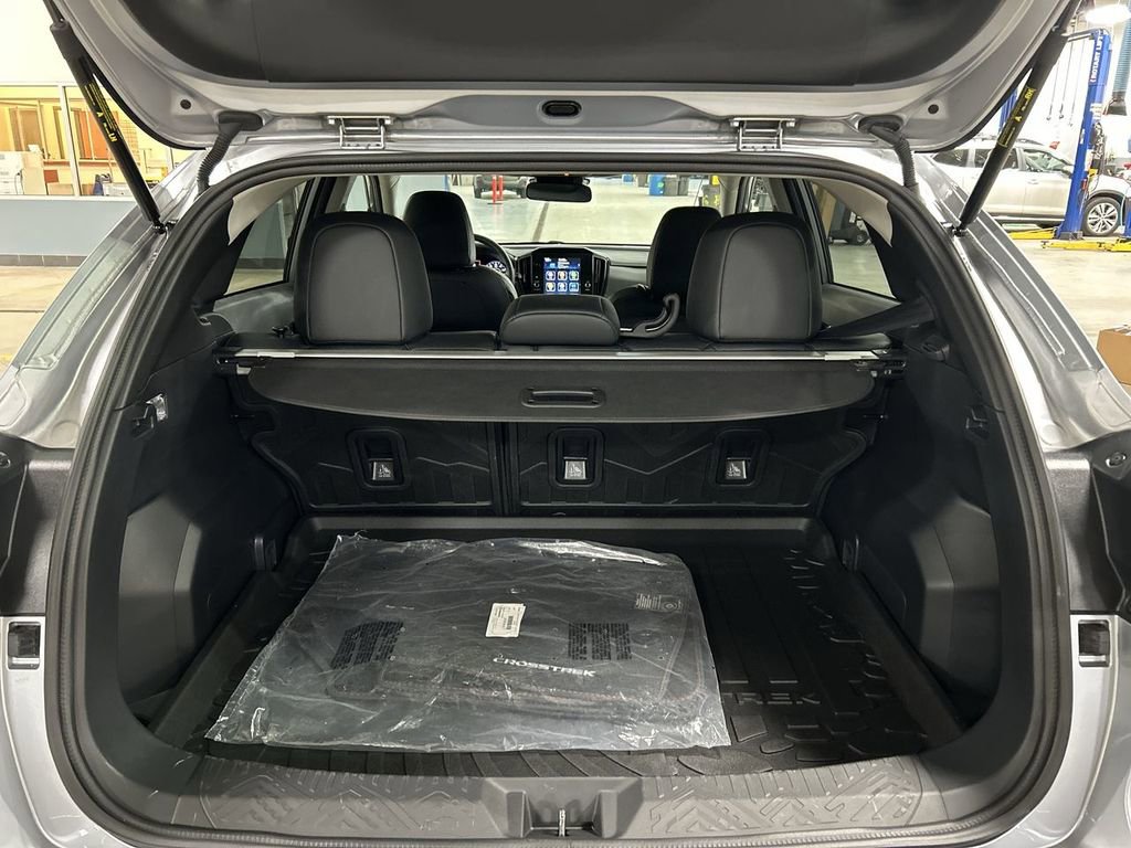 Certified 2025 Subaru Crosstrek 2.5i Limited image 27