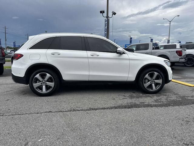 Used 2022 Mercedes-Benz GLC 300 image 4