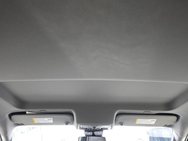 Used 2024 GMC Sierra 1500 SLE w/ Preferred Package image 42