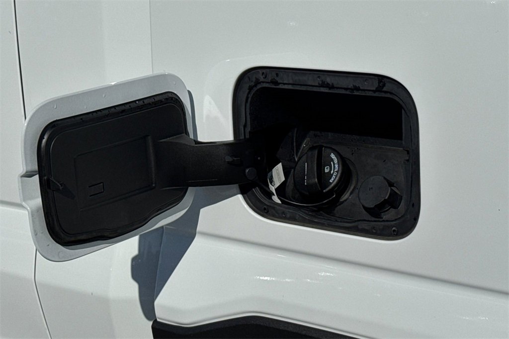 Used 2023 Ford F250 XL w/ XL Chrome Package image 24