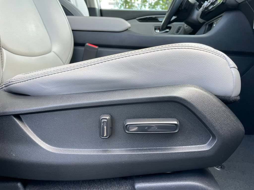 Certified 2024 Honda Pilot Touring image 29